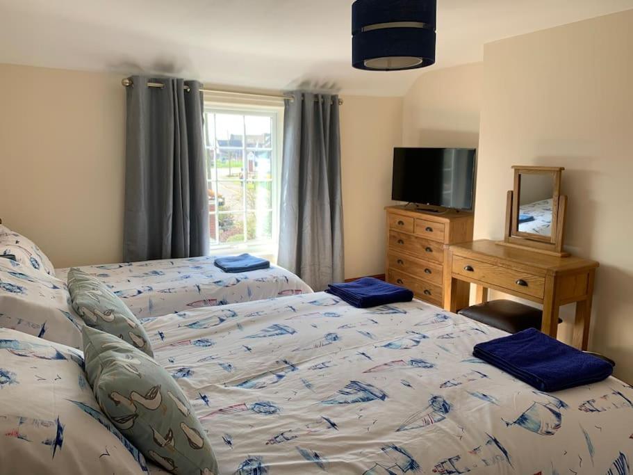 Quaint Beachside Cottage Chapel Saint Leonards Esterno foto